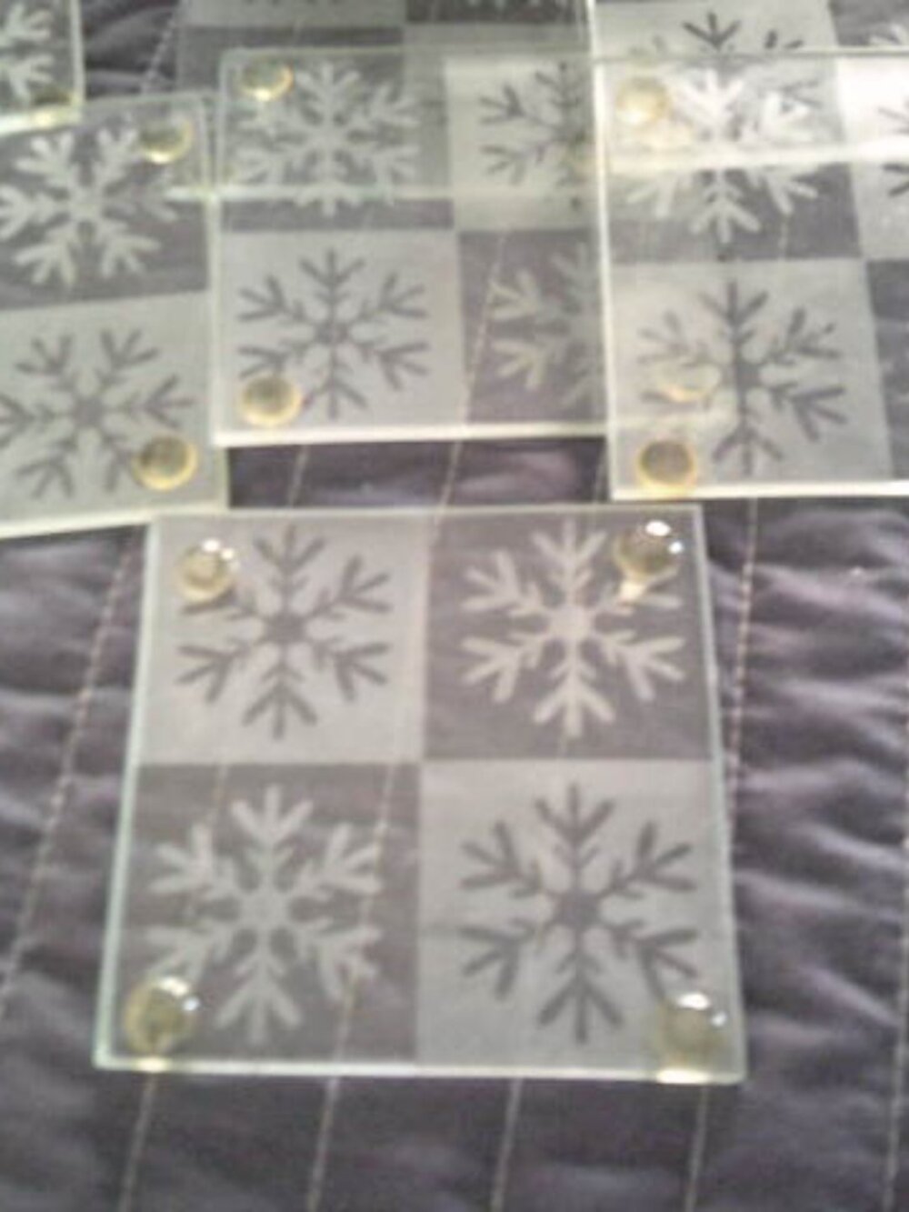 GLASS LOT OF 7 LET IT SNOW DRINK BAR TABLE COASTERS SNOWFLAKES BY KATE ASPEN ✨